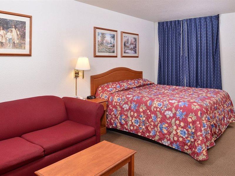 Americas Best Value Inn Smackover Exteriör bild