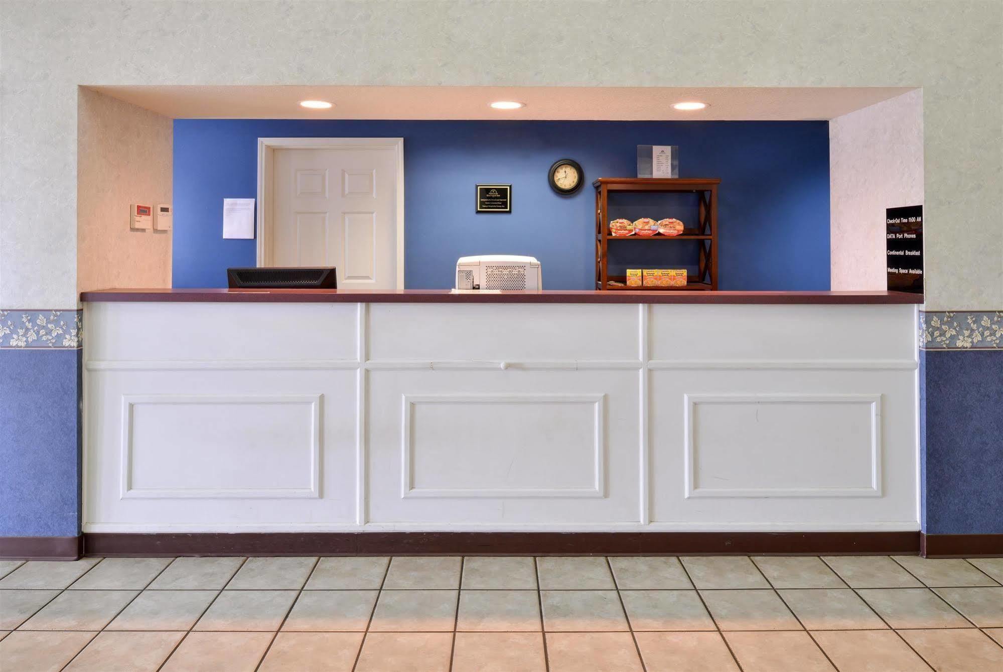 Americas Best Value Inn Smackover Exteriör bild